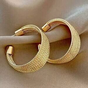 Gold Multi Circle Hoop Earrings